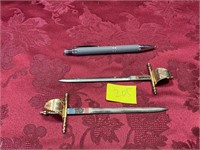 Pair of decorative swords 6 1/2 inch long