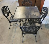 WROUGHT IRON GLASS TOP TABLE, 4IRON  CHAIRS