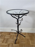 DECORATIVE METAL/GLASS END TABLE