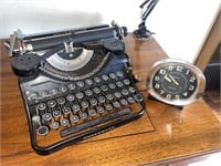 Underwood universal typewriter & alarm clock