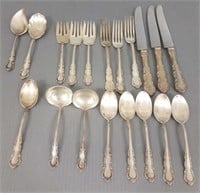 19 pieces of Reed & Barton Georgian Rose sterling