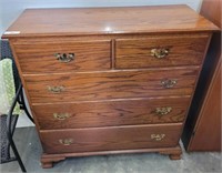 5 DRAWER OAK CHEST