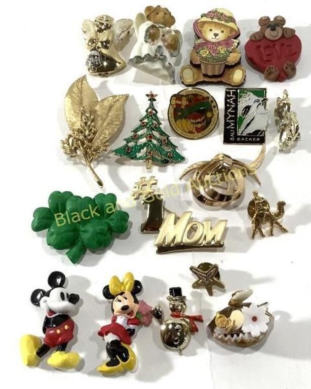 Decorative Pins: Mickey and Minnie