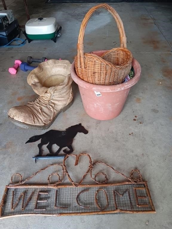 Welcome sign, horse, planters, etc.