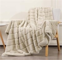 Threshold Beige 50x60 Faux Fur Throw blanket