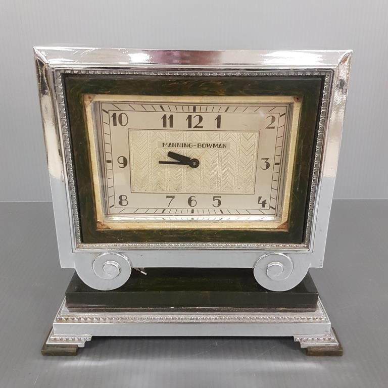 Vintage Art Deco Manning Bowman electric clock
