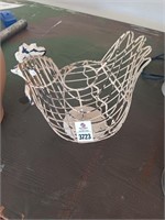 Wire chicken basket