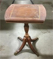 Wooden end table 12x16x20.5