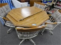 Dinette set - table & 4 chairs - 64" x 41" x 30"