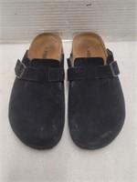 $40 size 7 aquatherm Sandals lightly used