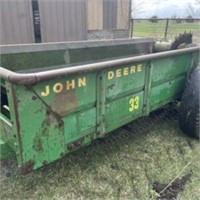 John Deere 33 manure spreader, always shedded,