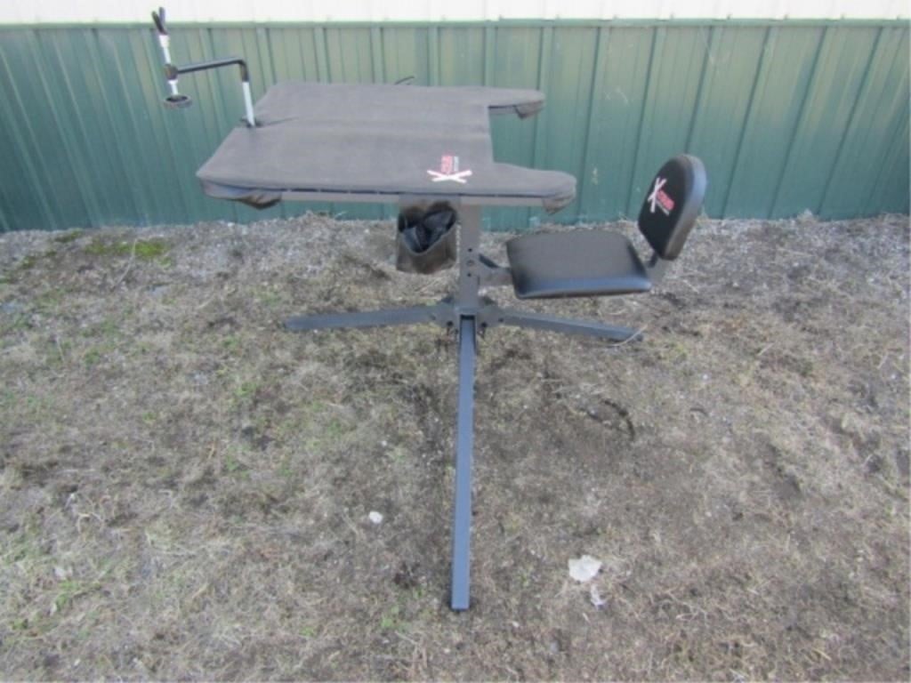 X Stand Shooing Bench Swivel Tripod Stand