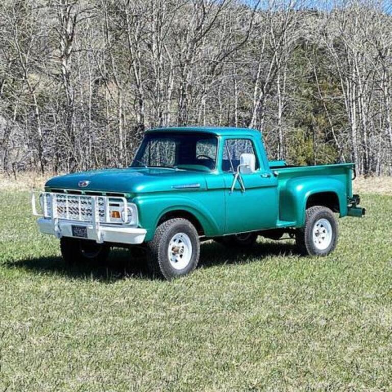 1962 Ford F100 4x4. FLARE SIDE