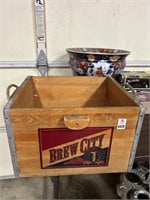 Wooden Brew City Beer Box