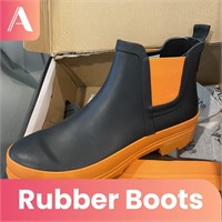 Pair of size 6 Rubber Boots