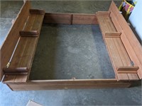 SAND BOX WITH CLOSING BENCH COVER