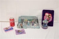 Anna & Elsa In Box Figures & Items