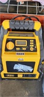 CAT 1000A JUMP STARTER INFLATOR