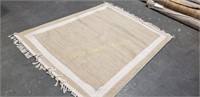 AREA RUG  5FT×6'.5"