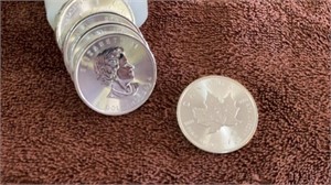 25- 1 oz Maple Leaf Silver Coins 999.9 Fine