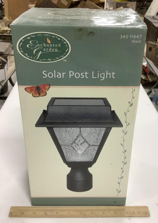 Solar post light
