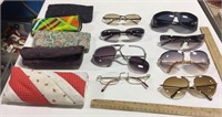 Glasses/sunglasses w/empty cases