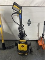 Working Stanley 1600PSI Electric Pressure Washer