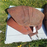2 Case VT antique Clamshell fenders vintage parts