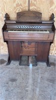 Estey Organ Early 1900