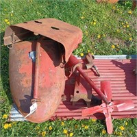 7 Farmall parts BN vintage antique