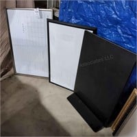 3pc Office/desk desk pad & wall frame monthly whit