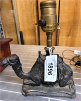 VINTAGE CAMEL LAMP