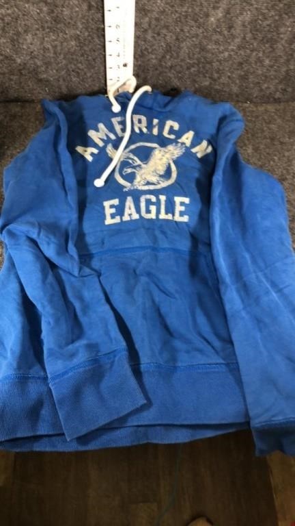 xs american eagle hoodie