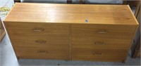 Wooden dresser 17x58.5x28