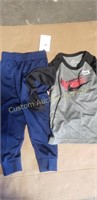 2PC NIKE OUTFIT SIZE 4T