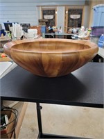 Wooden bowl 16"
