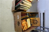 2 boxes of books - Archaeology and ancient civiliz