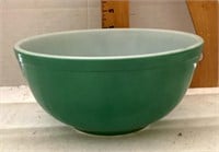 Primary green Pyrex bowl