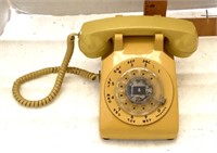 Yellow rotary phone