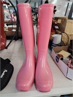 Pink rain boots size 7.5