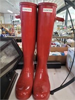 Hunter rain boots size 8