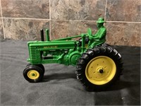 1/16 scale John Deere