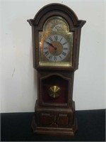 19 inch vintage mantle clock