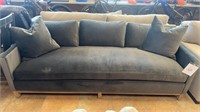 Gil's Furniture, Sofa