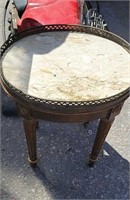 Neat Vintage Side Table