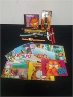 Vintage Garfield postcards, watches, CD and