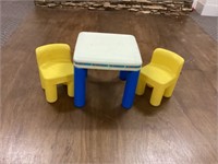 Vintage Little Tikes table and chairs