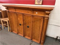 China Cabinet Top