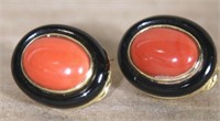 18KT YELLOW GOLD CORAL CLIP EARRINGS