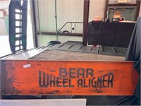 Bear Wheel Alighner Sign